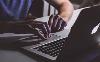 旺财28官网-比拉尔多仍不知马拉多纳去世 亲属：会想办法告知